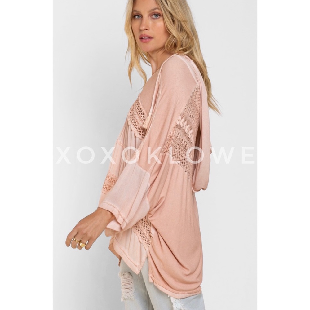 POL Washed Pink Rayon & Lace Oversized Hoodie Top - Picture 4 of 10